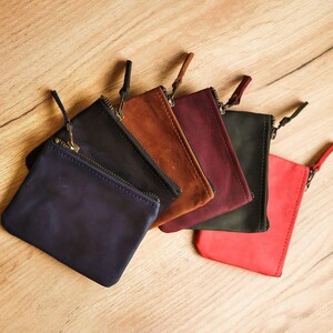 Kleine Reißverschlusstasche aus Leder, personalisierte Reißverschlusstasche, Münztasche aus Leder, handgefertigte Reißverschlusstasche, Reißverschlusstasche für Münzen