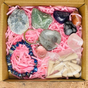 Positive Energy Crystal Kit - Energy Gemstones Crystal Set - Best Gift Crystals - Natutal Stones Kit with Incense Cones - 10 Pcs in Box