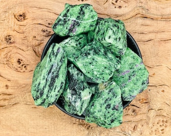 Pietra grezza Zoisite rubino - Pezzi di cristallo grezzo - Anyolite - Cristalli curativi