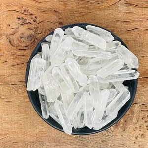 Clear Quartz Point Crystal - Natural Clear Quartz Point - Crown Chakra Healing - Wholesale Quartz