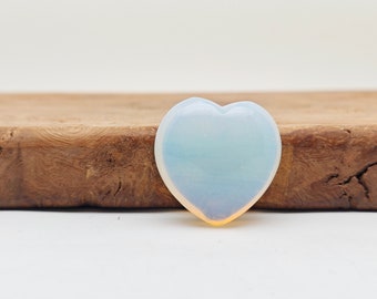 Corazón de cristal de opalita - Corazón de opalita de piedra preciosa - Corazón de cristal pulido - Chakra del corazón - Cristal para el amor