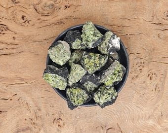 Peridoto Pietra grezza - Cristalli di olivina grezzi - Rocce - Minerali - Cristalli sfusi