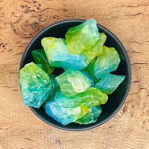 Rough Multicolor Aura Crystal - Rainbow Aura Quartz - Gemstone Aura Stone - Wholesale Bulk Crystals