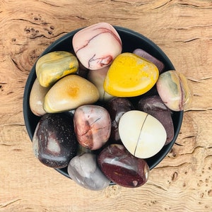 Mookaite Tumbled Stone - Mookaite Jasper - Polished Tumbled Mookaite - Root Chakras - Pocket Stone