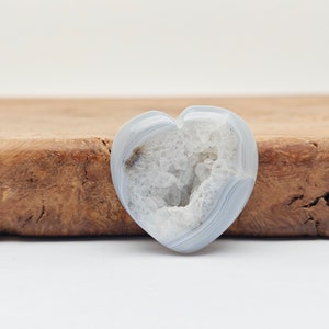 Druzy Agate Crystal Heart - Gemstone Druzy Agate Heart - Polished Crystal Heart - Heart Chakra - Crystal For Love