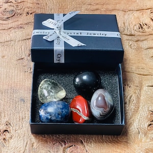 Scorpio Crystal Set - Zodiac Kit - Birthday Gift Box - Zodiac Crystals - Astrology Set Gemstones