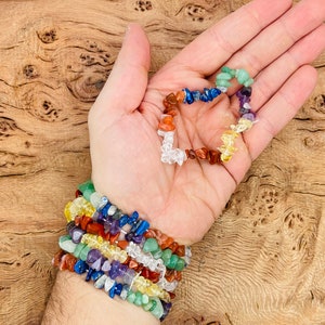 Seven Chakra Bracelet Gemstone Chips - Brazilian Natural Crystals Stretchy Bracelets - Chip Bracelets - Chakra Healing Crystal Chip - Bulks