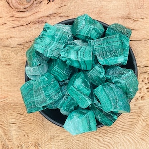 Malachite Raw Stone - Crystak For Home Decor - Rough Malachite Stone - Raw Crystal High Quality - Energy Healing