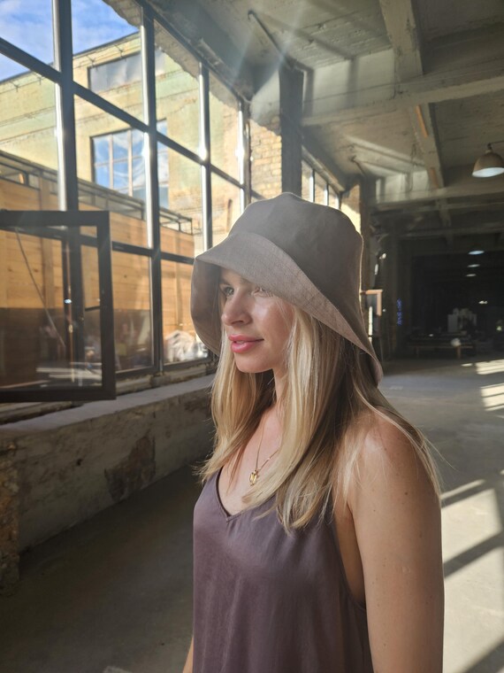 Taupe Linen Sun Hat for Women, Handmade Summer Panama, Linen  display picture 1