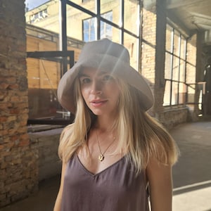Taupe Linen sun hat for women, Handmade summer panama, Linen Beach Panama hat, Summer Linen bucket hat, Women's sun hat, Gift for woman, wide brim sun hat