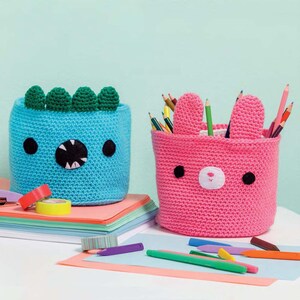 Przyjazny dla początkujących Amigurumi Cute Animal Baskets Vintage Wzór szydełkowy PDF | 5" Tall Floppy Ears Bunny Monster Craft Space Natychmiastowe pobranie