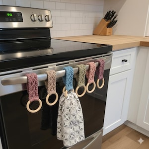 Toallero de cocina de macramé: aro de madera grabado, asa para horno/nevera