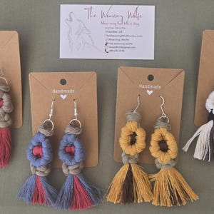 Handmade Macramé Dangle Flower Earrings | Boho-Chic Jewelry | Hypoallergenic | Lightweight | Colorful | Simple | Unique