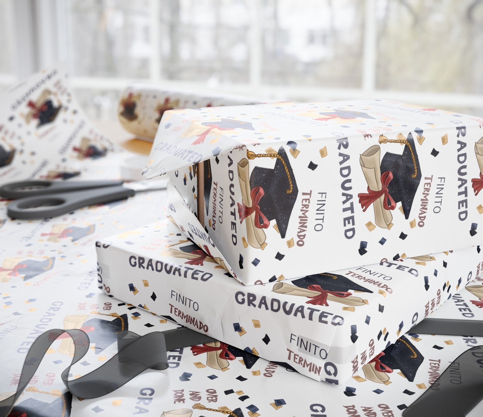 Graduation Gift Wrap wrapping Paper for Graduates in a Whimsical Cap ...
