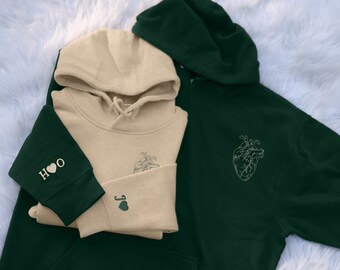 Embroidered Anatomical Heart Sketch Hoodie, Personalized Initial on Sleeve Hoody, Comfortable Couple Matching Jumper, Gf Bf Birthday Present