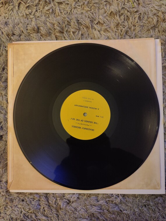 英LP David Bowie My Radio Sweetheart 001 Tune In /00260 NS0zMTQ5LmpwZWc.jpeg