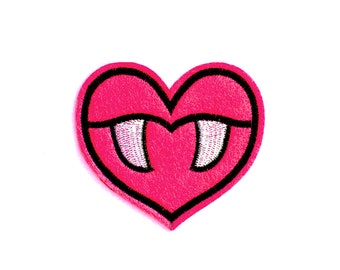 Parche de corazón de vampiro / Aplique termoadhesivo con labios de vampiro rosa, colmillos y boca / Insignia kawaii DIY / Accesorio para mochila y chaqueta de monstruo de Halloween para adolescentes