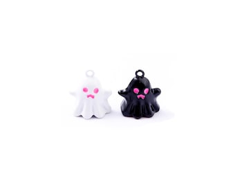 Ghost Charm | 1PC Black White Halloween Sheet Ghost Charm | Kawaii Haunted Spirit Pendant | DIY Spooky Bracelet Necklace 3D Pendant Charm