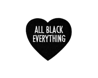 Alles schwarz alles Aufnäher | Schwarzes Herz Liebe Bügel-On Applikation | Halloween DIY Anstecker | Teen Goth Emo Girl Rucksack Jacke Craft Accessoire