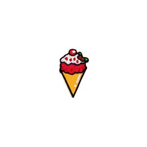 Può includere: Un cono gelato rosso e bianco con una ciliegia in cima. Il cono è giallo e ha un contorno nero.