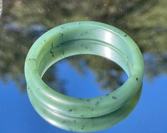 Excellent Quality Nephrite Jade Bangle Bracelet in 52mm+ 天然籽料碧玉手镯52圈口