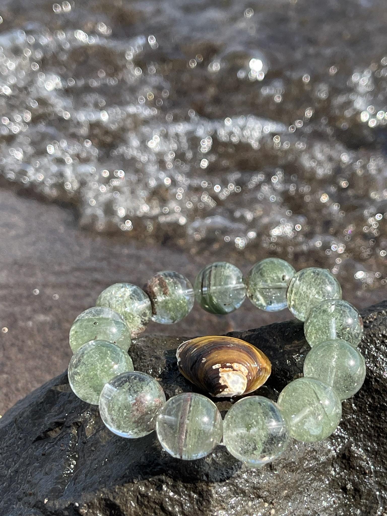 天然石 緑幽霊　ファントム水晶ゼニガエル 金蟾 親子手彫り 原石 綺麗 654g il_fullxfull.6904971372_k64d.jpg