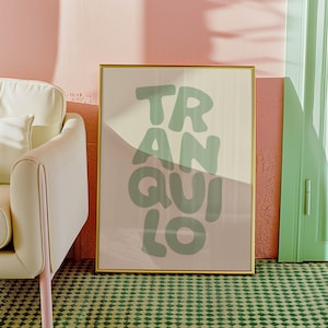 Póster con vibraciones de vacaciones tranquilas en verde menta, arte de pared costero relajante y sereno para una decoración minimalista de oficina en casa con temática de playa, estilo bohemio
