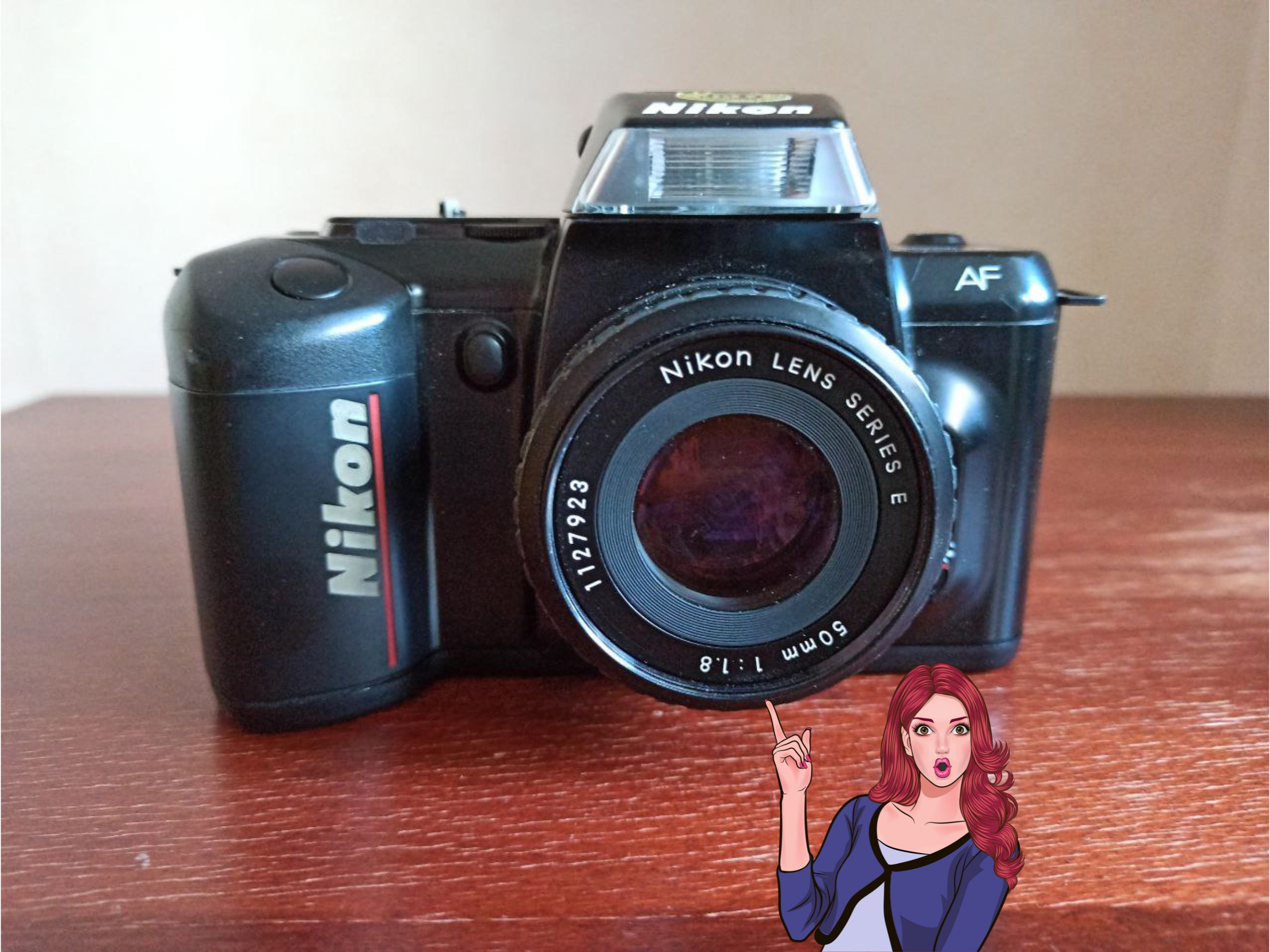 Nikon F-401 フィルム一眼レフカメラ Nikon F-401解説 単3乾電池使用のAFフィルム一眼レフカメラ – 御部