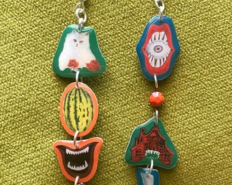 Hausu - Boucles d'oreilles pendantes à breloques