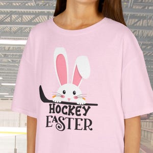 Kids Hockey Easter Bunny Shirt: 100% Cotton T-Shirt