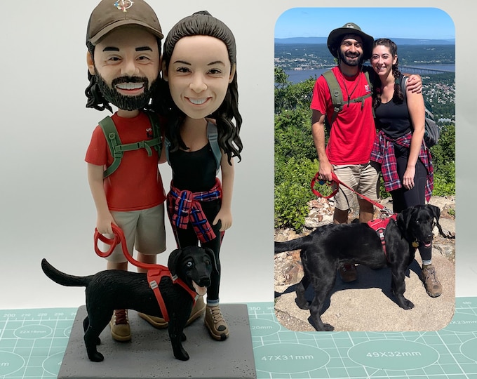 Personalised custom couple bobbleheads, custom bobbleheads as souvenirs, anniversary gifts for yourself, happy couple image,Christmas gifts.