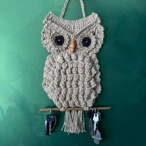 Handmade Wallhanging Crocheted Owl, Wall Key Holder Owl, Crochet Wall Panel Owl,Animal Owl Wall Hanging, Crochet Owl Wall Hanging, Gift Mode