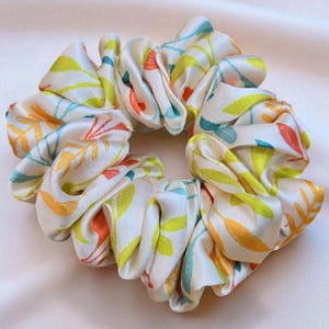 Luxury Satin Silk Scrunchies: Gentle No-Crease Hair Ties