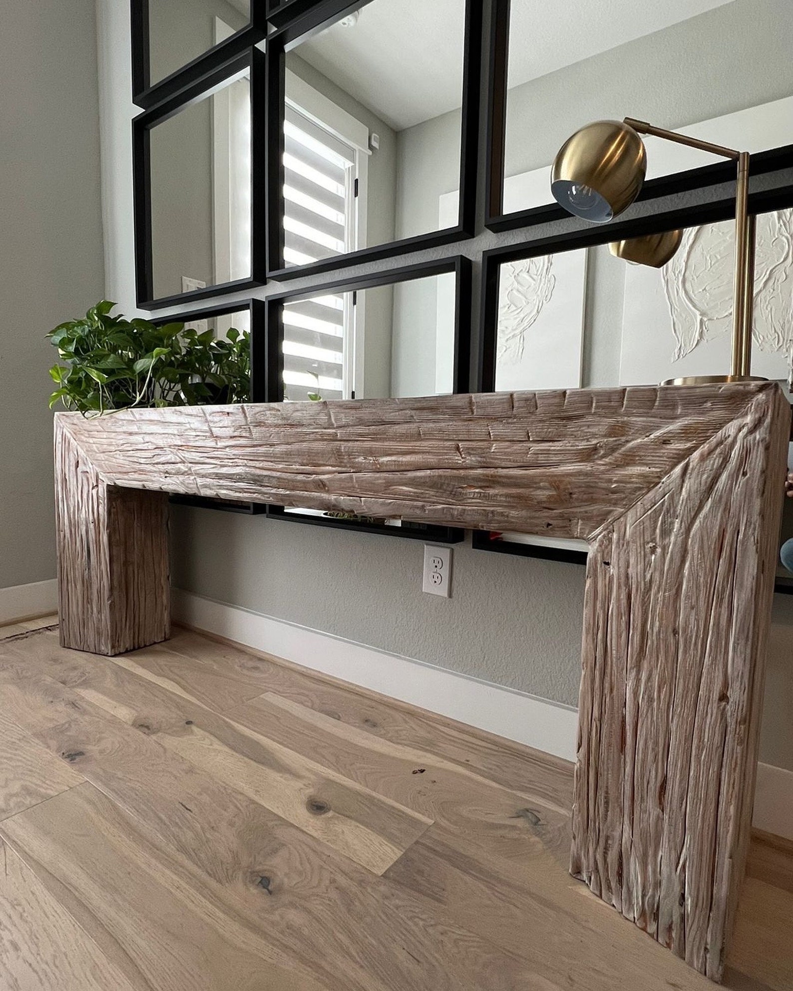 Steal Ebba'S Style: The Ultimate Storage Console Dupe - q5ih9hz