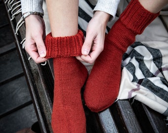 Hand knitted minimalistic wool socks for women