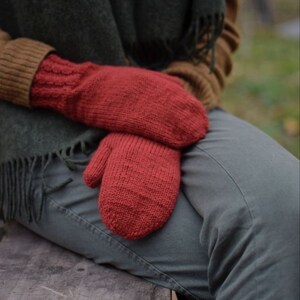 Hand knitted minimalistic wool gloves for women image 7