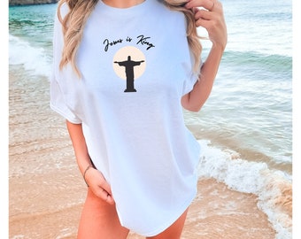 Christliche Kleidung, Jesus ist König Shirt, Christian Merch, Anbetung Shirt, katholisches Tshirt, Glauben basiertes Shirt