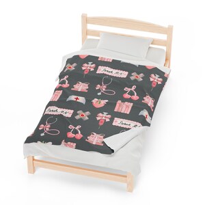 Coquette Nurse Blanket, Nurse Coquette Blanket, RN Blanket, Nurse Blanket Personalized, Custom Nurse Blanket, Customizable Blanket for Nurse