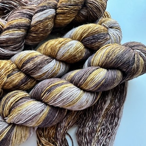 Socks Yarn,Hand-Dyed Merino,Super-wash merino,Colorful,Wool Yarn - 4 Ply Rainbow Shades - 100g Skein