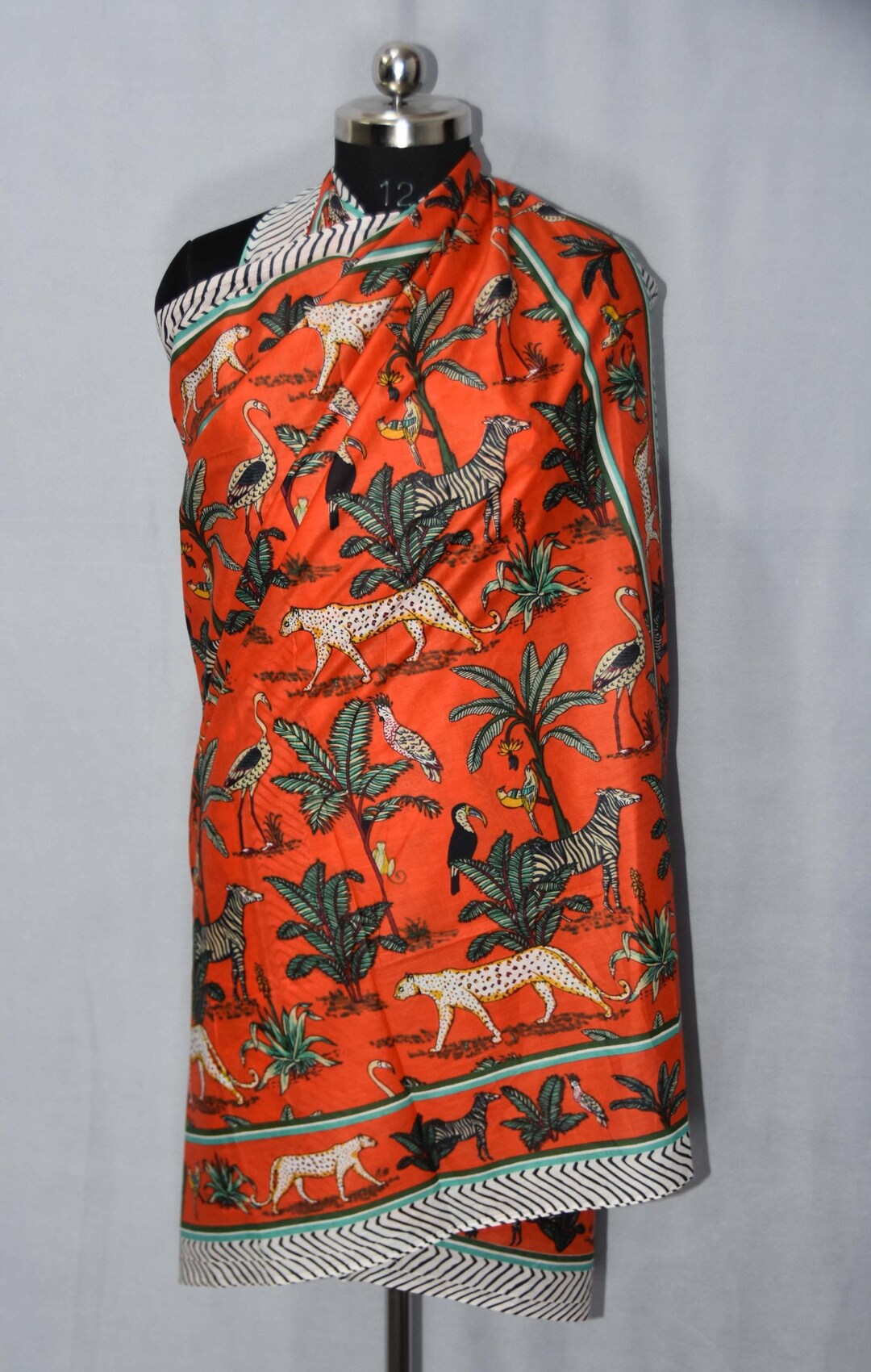 Wild Wings Bird In The Jungle Sarong - Green & Multicolor main image 1
