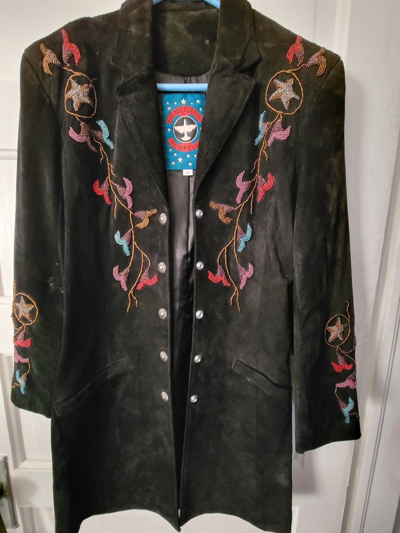 Veste En Cuir Renegade Par Ren Ellis – Ton Argent – Broderies Et Boutons – Occasion