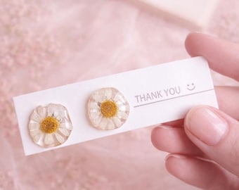 Pendientes de margaritas para niñas, pendientes de resina con flores naturales, joyería de flores prensadas, pendientes infantiles inspirados en la naturaleza, regalo de joyería de margaritas
