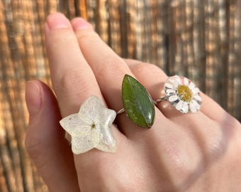Anillos de flores energéticas, juego de anillos ajustables de flores secas, anillo de sanación espiritual para ella, joyería minimalista hecha a mano.