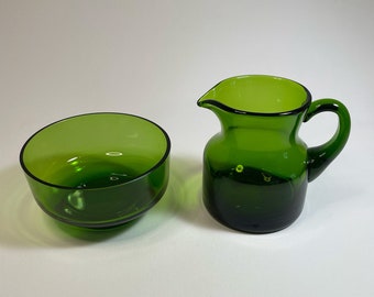 Vintage Avocado Green Glass Cream and Sugar Set, Vintage Creamer and Bowl