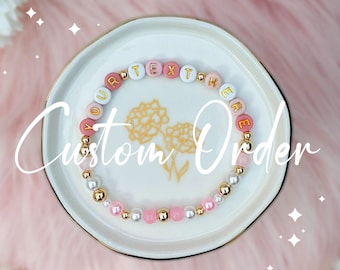 Bracelet de l'amitié personnalisé : rose clair | Bracelet d'amitié en perles | Visite des époques | Bijoux d'amitié personnalisés