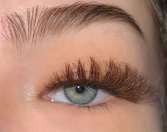 Brown Strip Lashes - Stunning winged lashes made to look like subtle extensions in the style RUMCAKE