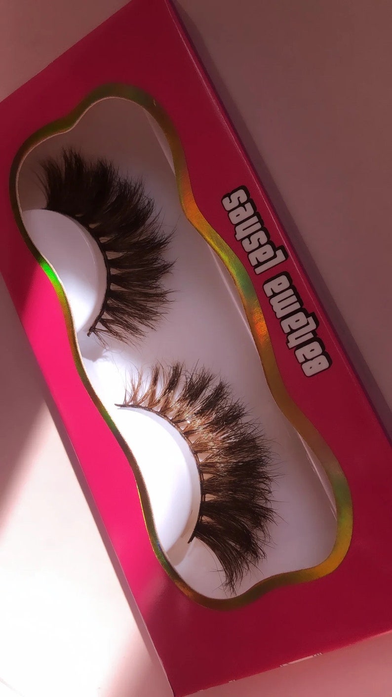 Brown Strip Lashes - Stunning Winged Lashes Made to Look Like Subtle ...
