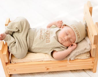 Personalized Coming Home Set, Cotton Knit Romper, Newborn Name Outfit, First Baby Bodysuit, Baby Girl Jumper, New Baby Gift, Baby Onesie