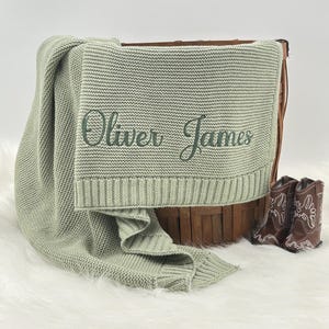 Embroidered Knit Baby Blanket, Personalized Baby Blanket, Custom Baby Name Blanket, Gift for Baby, 100% Cotton blanket, Keepsake for Baby