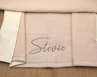 Personalized Baby Blanket with Name, Muslin Swaddle, Waffle knit blanket, Custom Baby Blanket, Baby Shower Gift, Embroidered Blanket